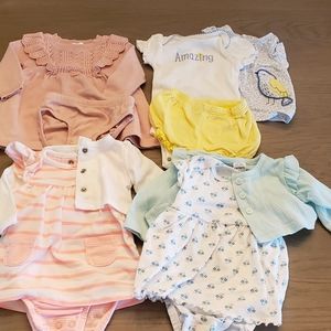 4 newborn outfits